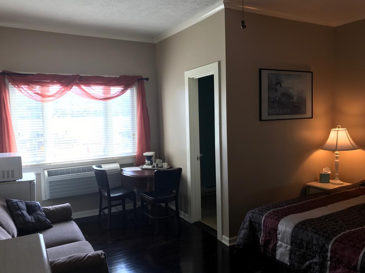 Beachcomber Inn Conesus Kültér fotó
